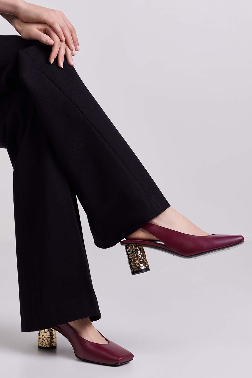 נעלי עקב סלינגבק